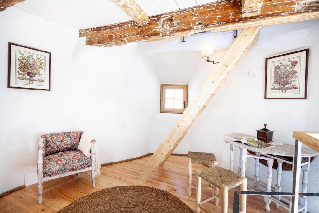 Cozy Windmill Close To The Beach Lourinha  Bagian luar foto